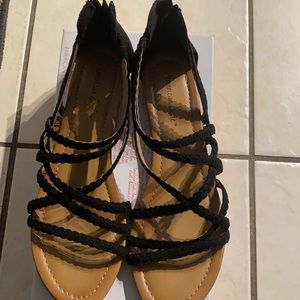 Black strap sandals